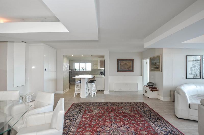 To Let 3 Bedroom Property for Rent in Dolphin Beach Western Cape